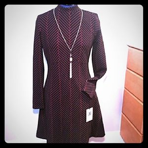 Gorgeous HP Ivanka Trump size 10 dress NW